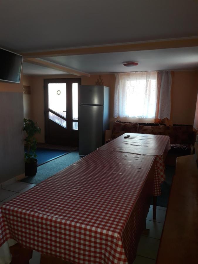 Molnar Vendeghaz Bed and Breakfast Praid Buitenkant foto