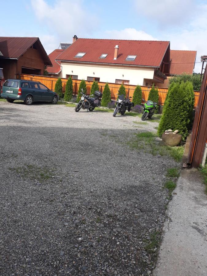 Molnar Vendeghaz Bed and Breakfast Praid Buitenkant foto